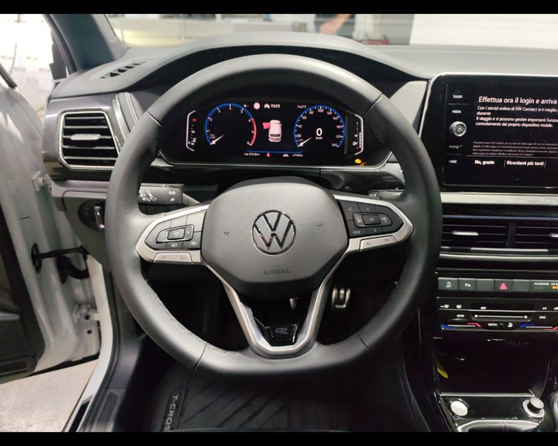 Volkswagen T-Cross usata a Caserta (18)