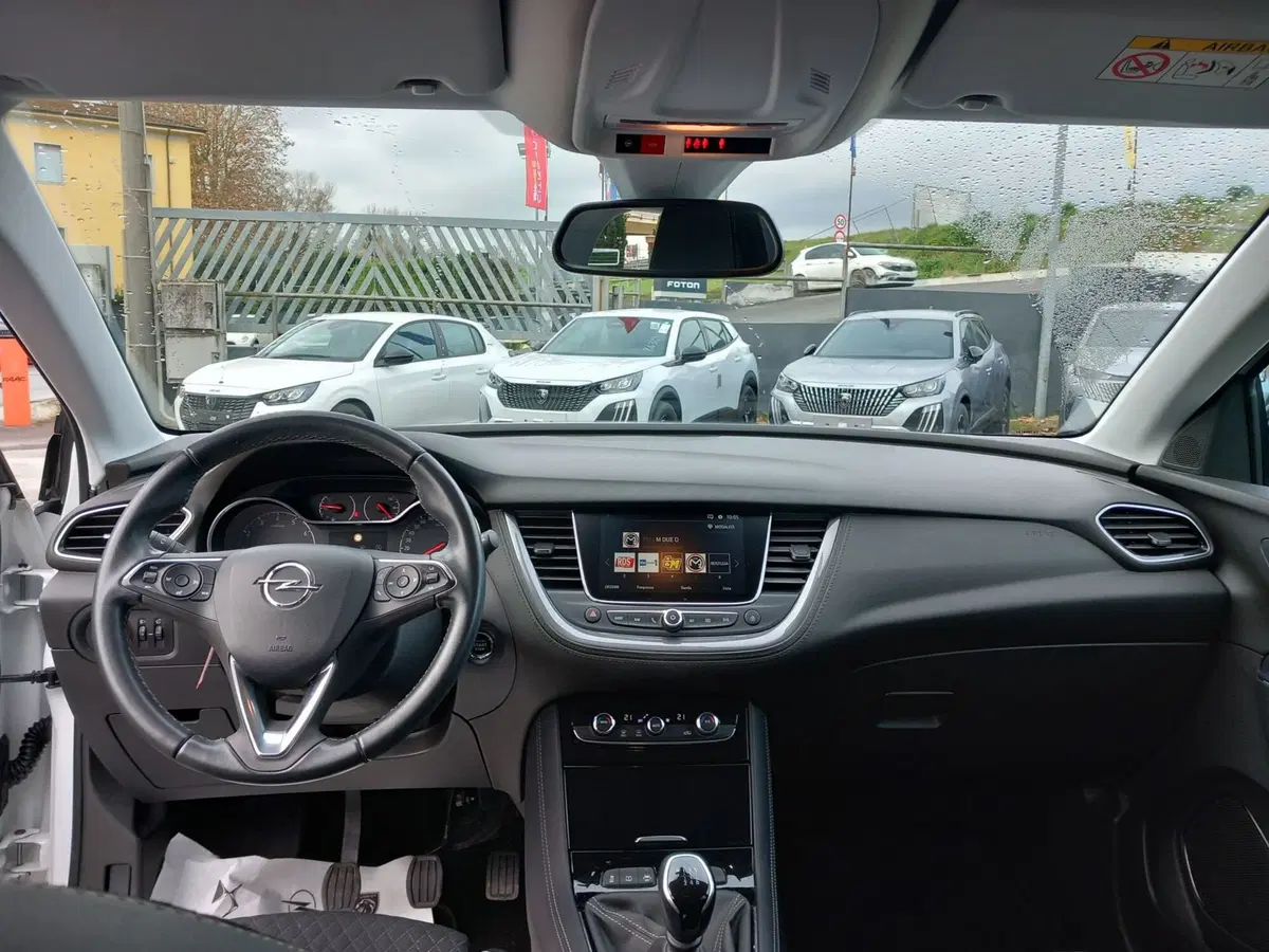 Opel Grandland X usata a Lucca (14)