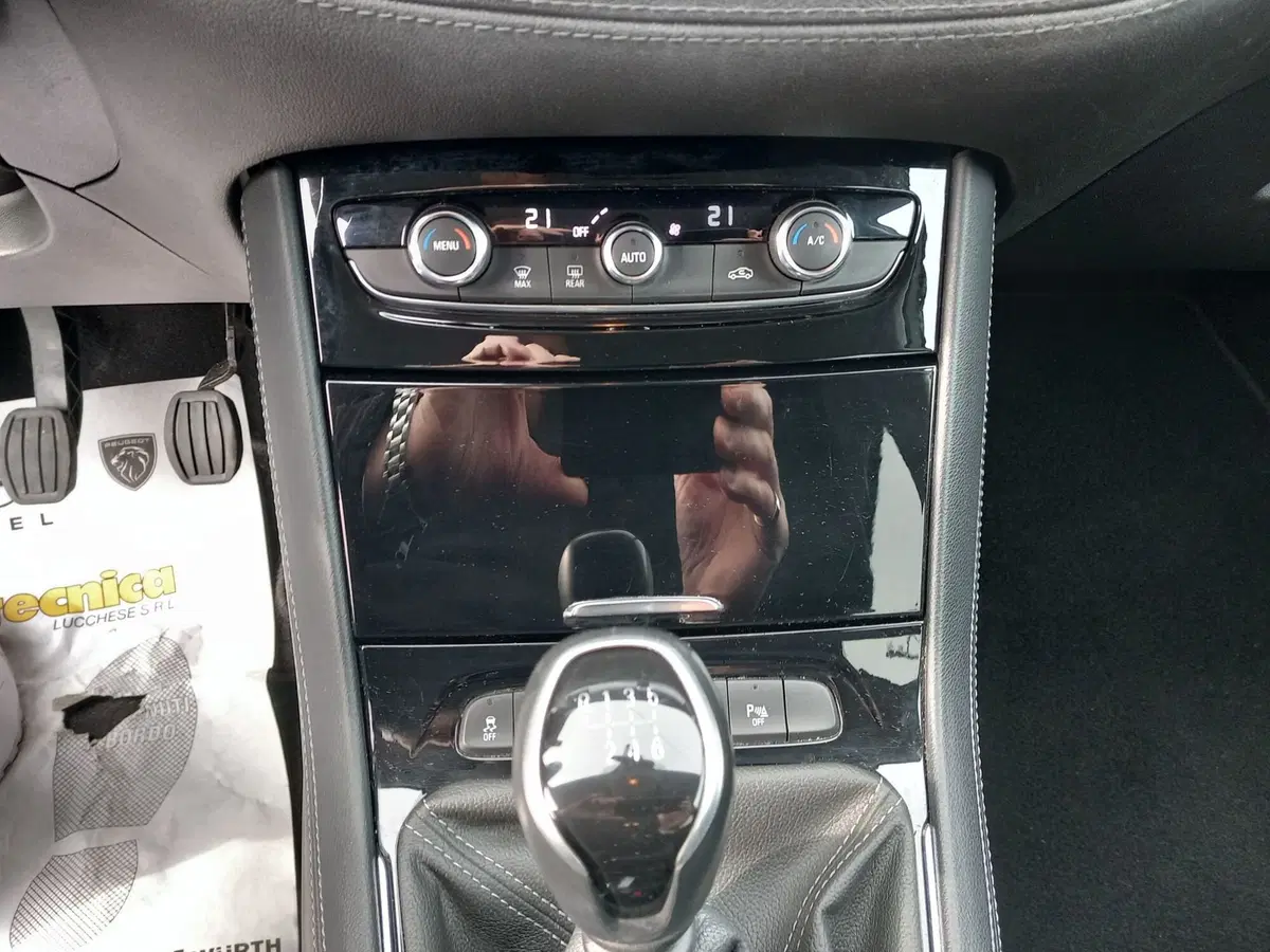 Opel Grandland X usata a Lucca (17)