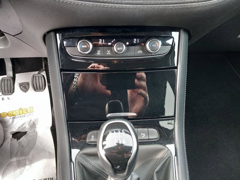 Opel Grandland X usata a Lucca (17)