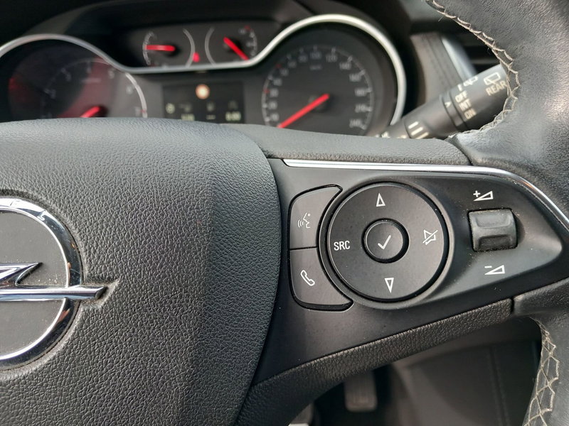 Opel Grandland X usata a Lucca (19)