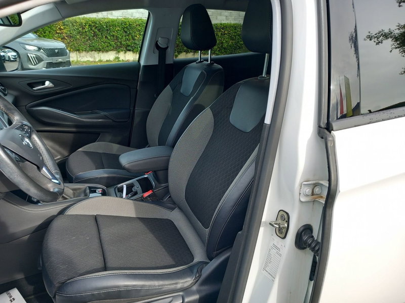 Opel Grandland X usata a Lucca (9)