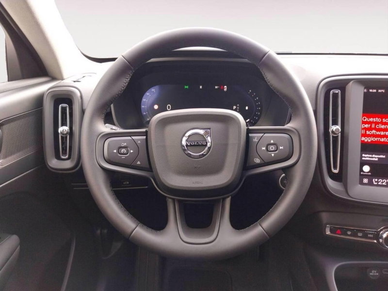 Volvo XC40 nuova a Bologna (12)