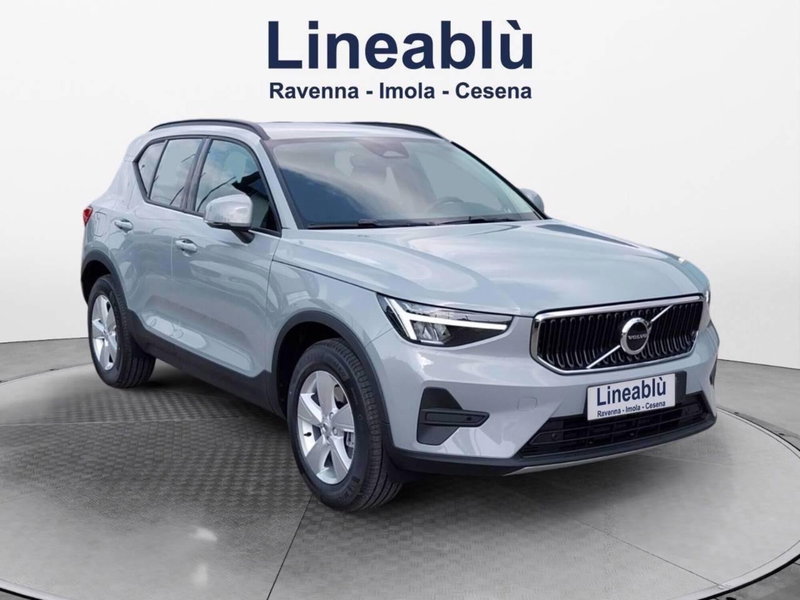 Volvo XC40 nuova a Bologna (7)