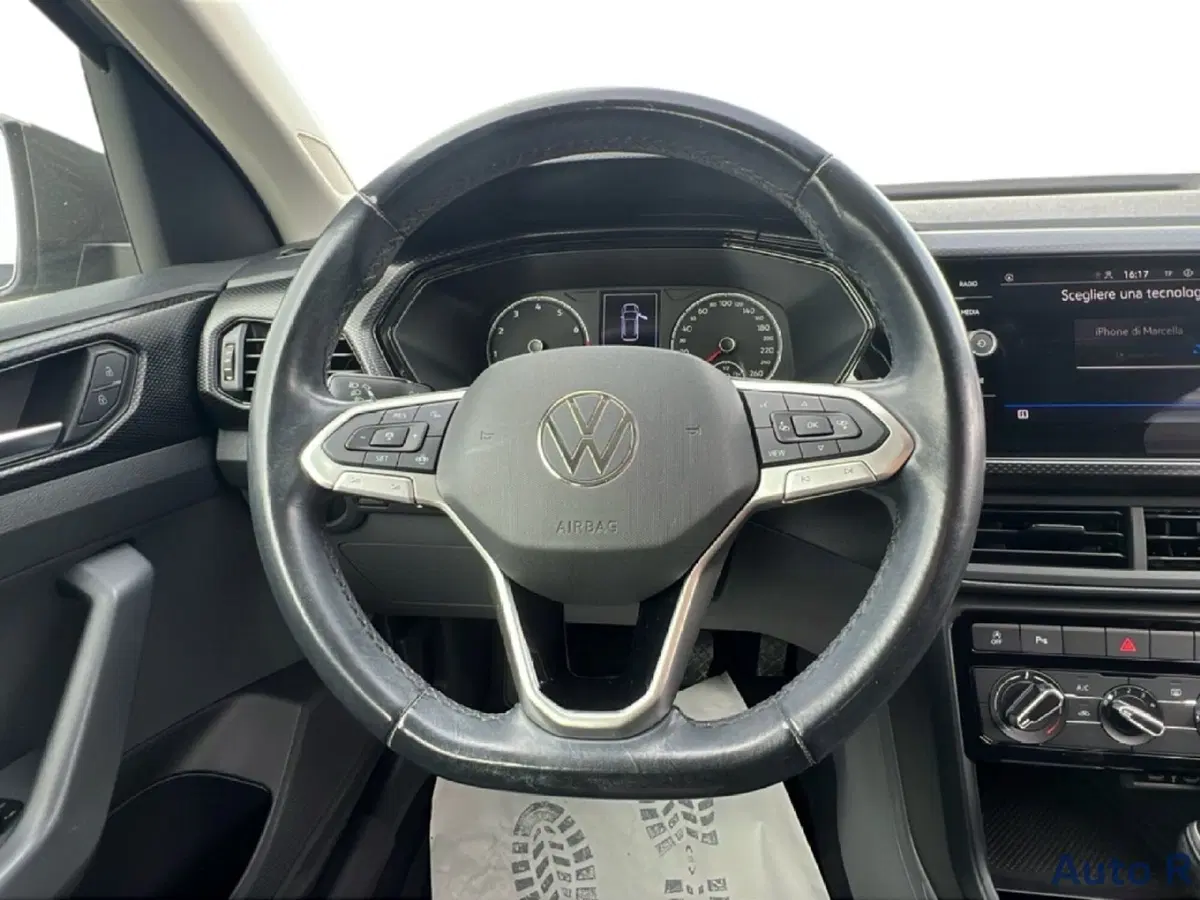 Volkswagen T-Cross usata a Potenza (14)