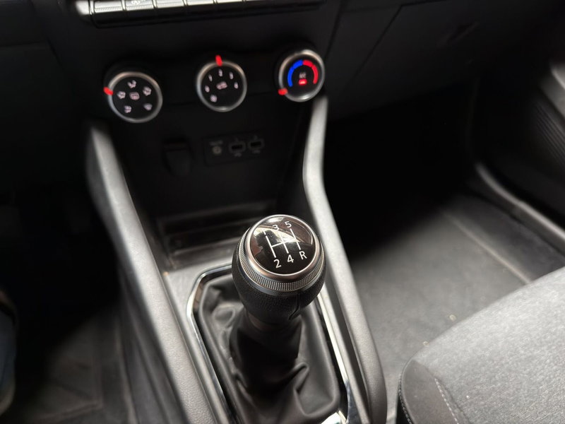 Renault Clio usata a Milano (14)