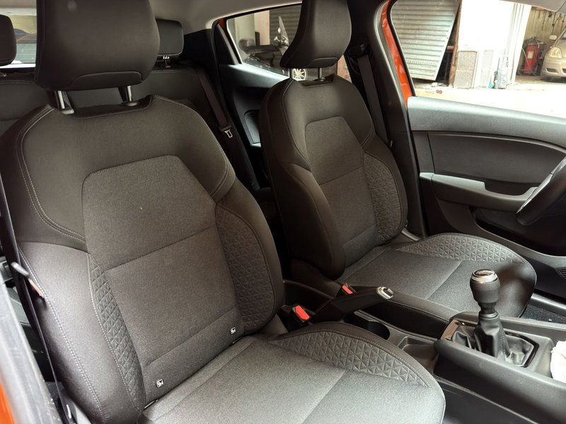 Renault Clio usata a Milano (16)