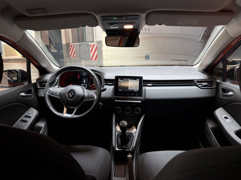 Renault Clio usata a Milano (18)