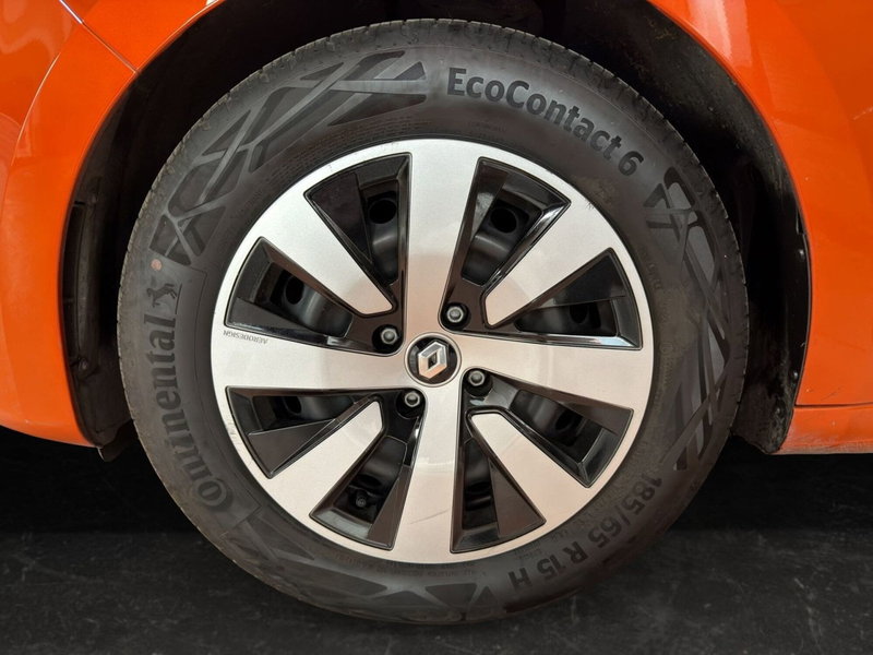 Renault Clio usata a Milano (8)