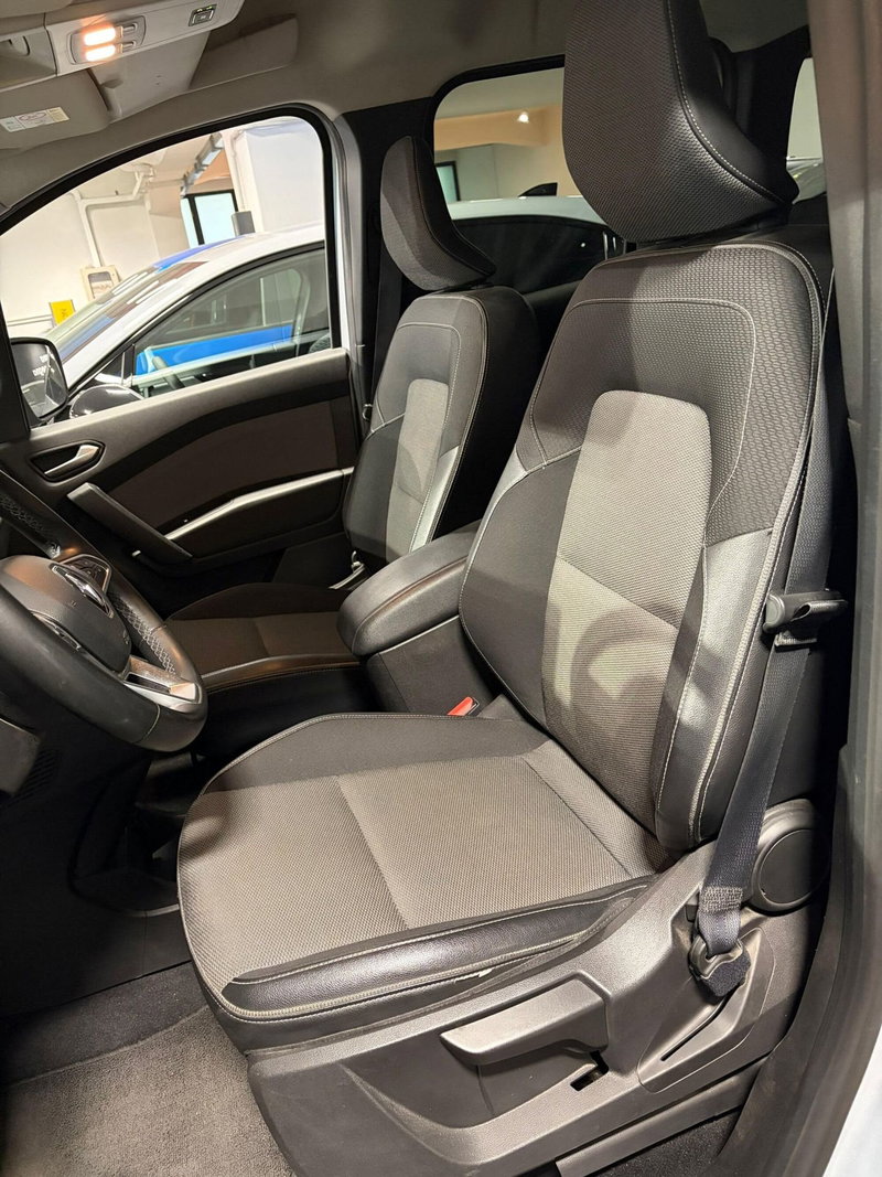 Renault Kangoo usata a Milano (11)