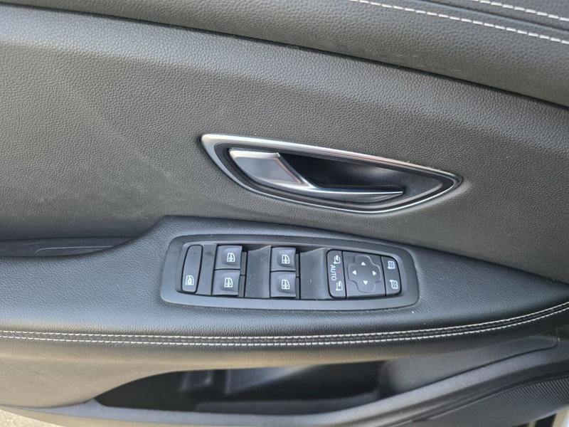 Renault Grand Scénic usata a Rimini (11)