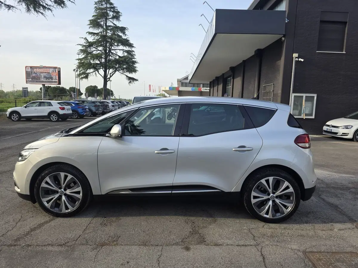 Renault Grand Scénic usata a Rimini (8)