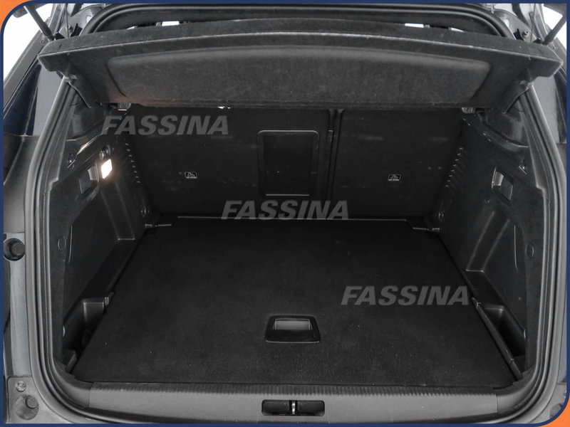 Peugeot 3008 usata a Milano (11)