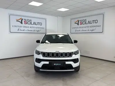 Jeep Compass 1.5 turbo t4 mhev Altitude 2wd 130cv dct del 2024 usata a Carini