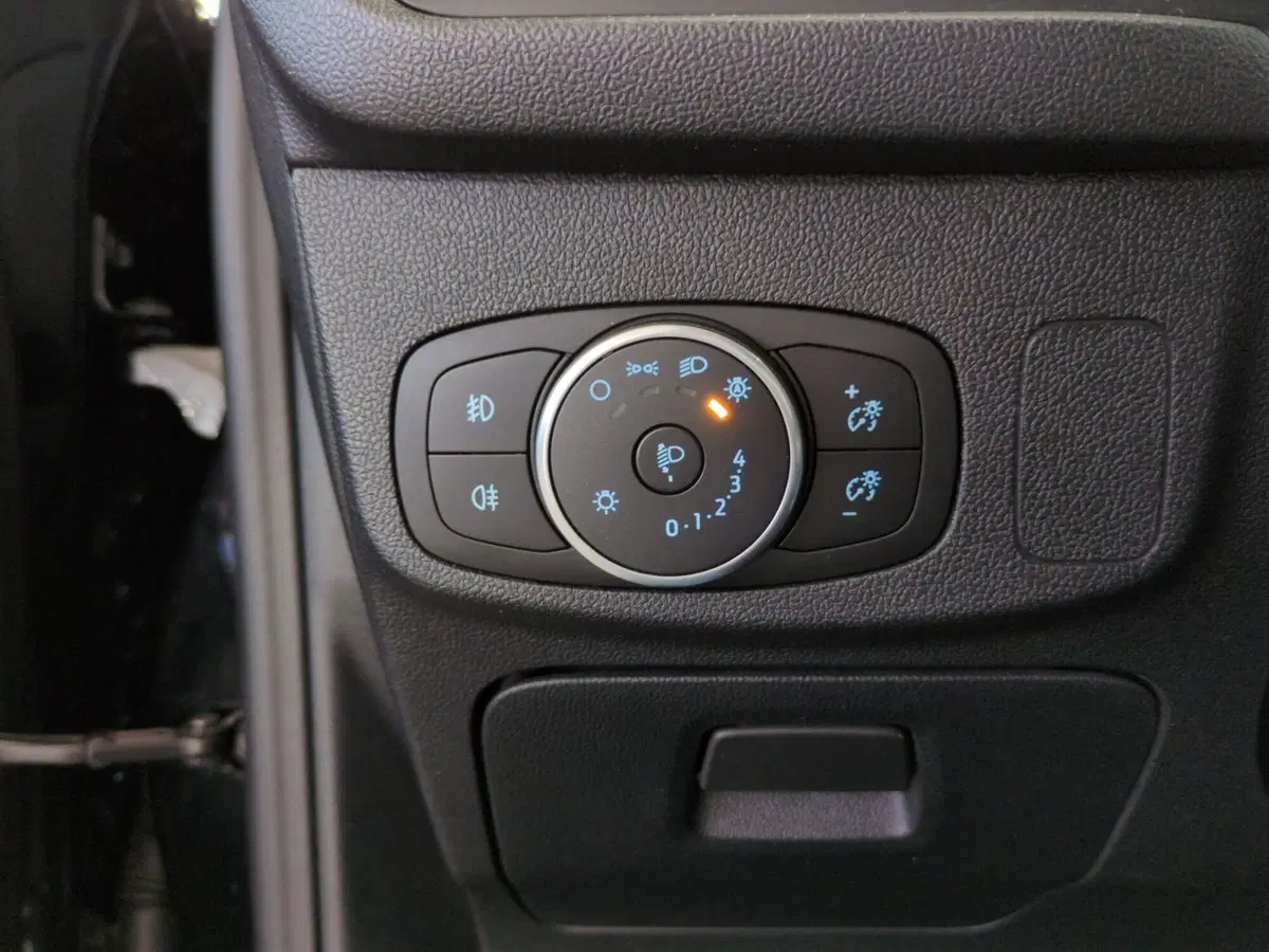 Ford Focus Station Wagon usata a Agrigento (18)