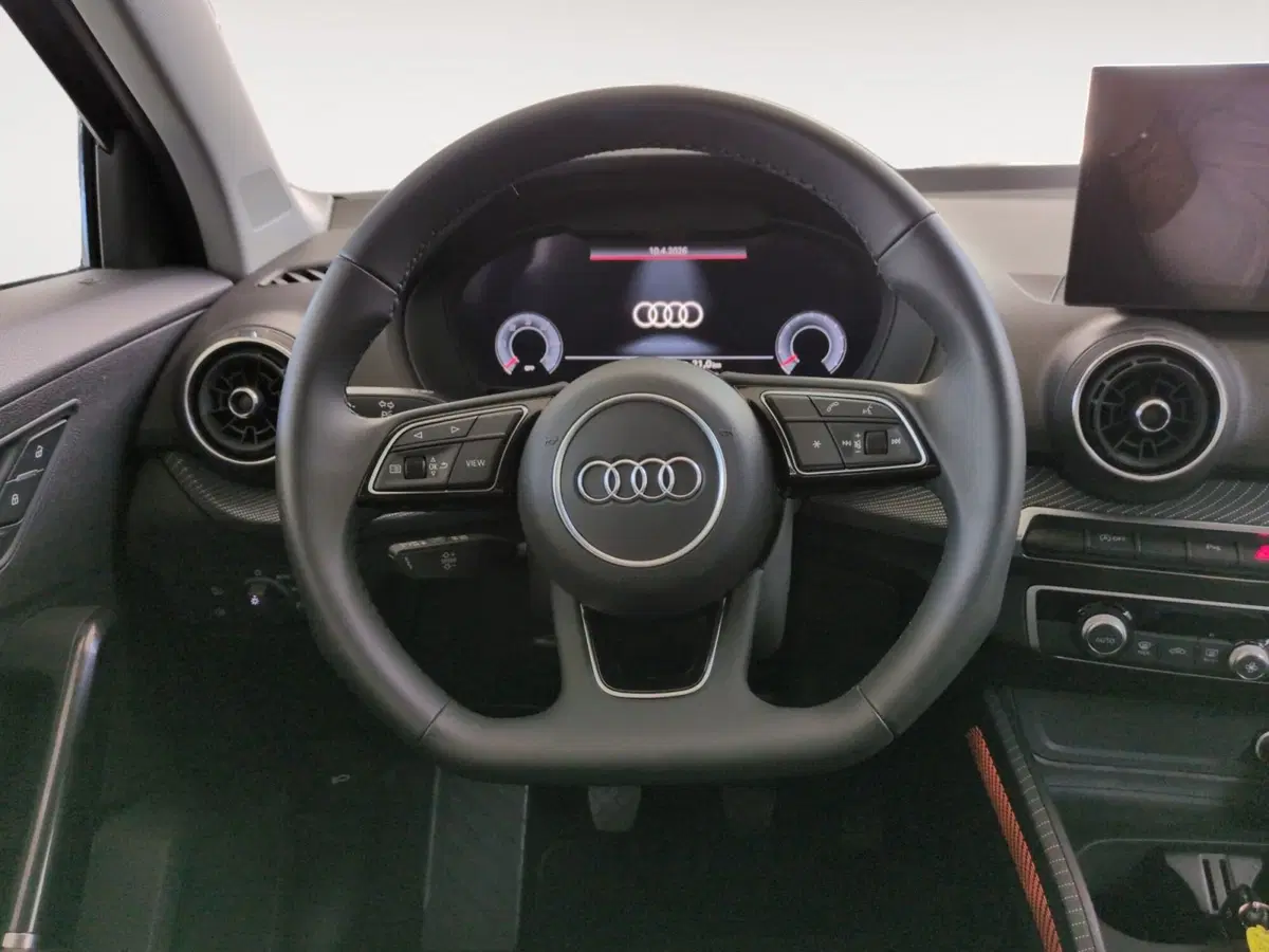 Audi Q2 nuova a Agrigento (11)