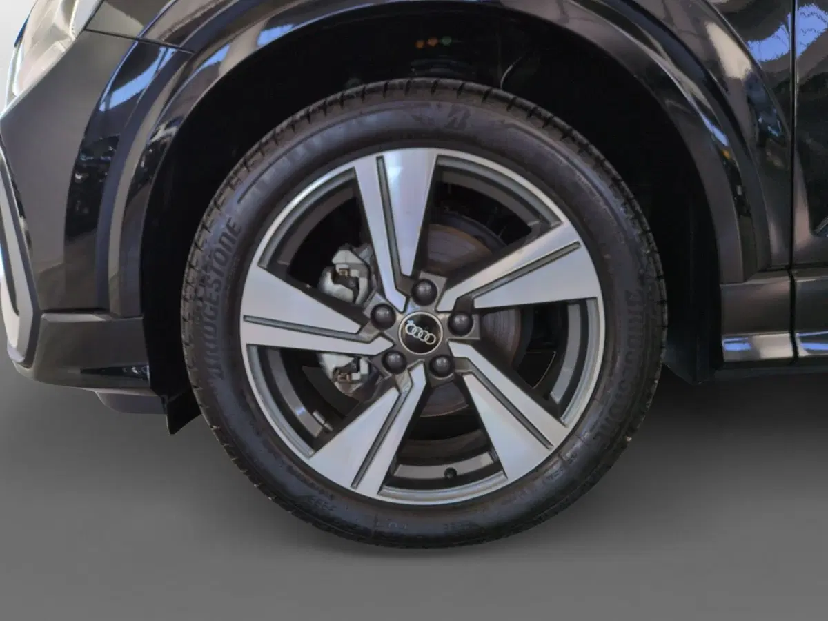 Audi Q2 nuova a Agrigento (13)