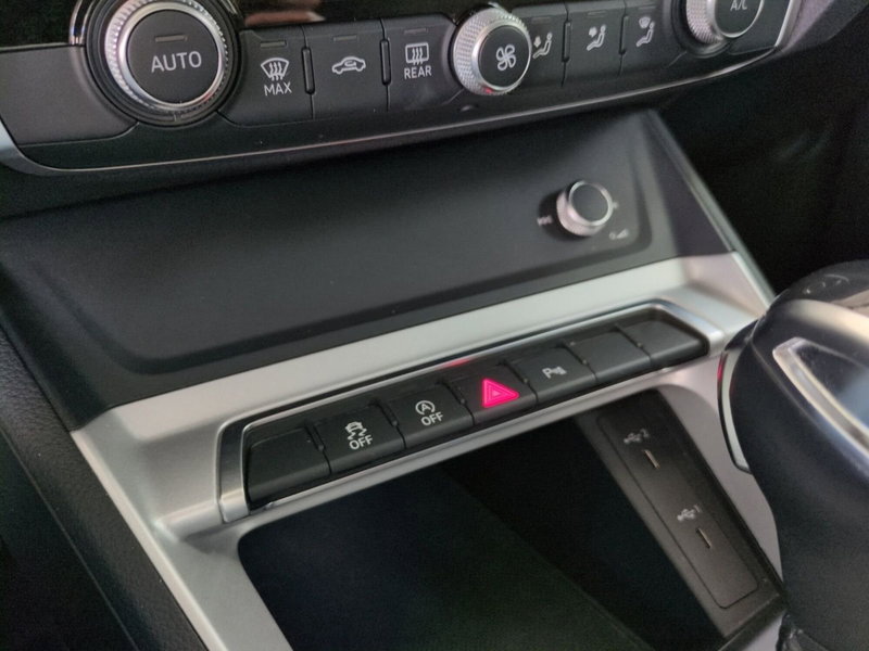 Audi Q3 Sportback usata a Agrigento (16)