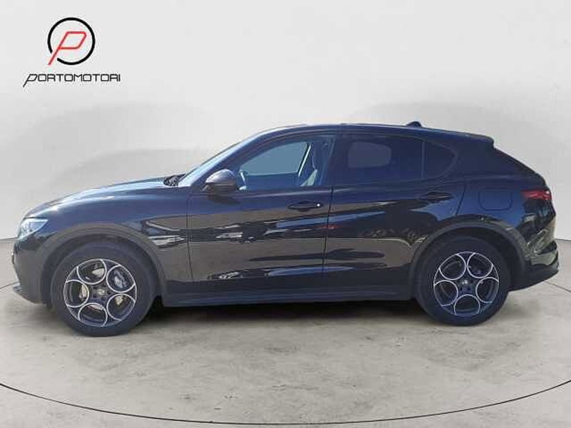 Alfa Romeo Stelvio usata a Venezia (2)