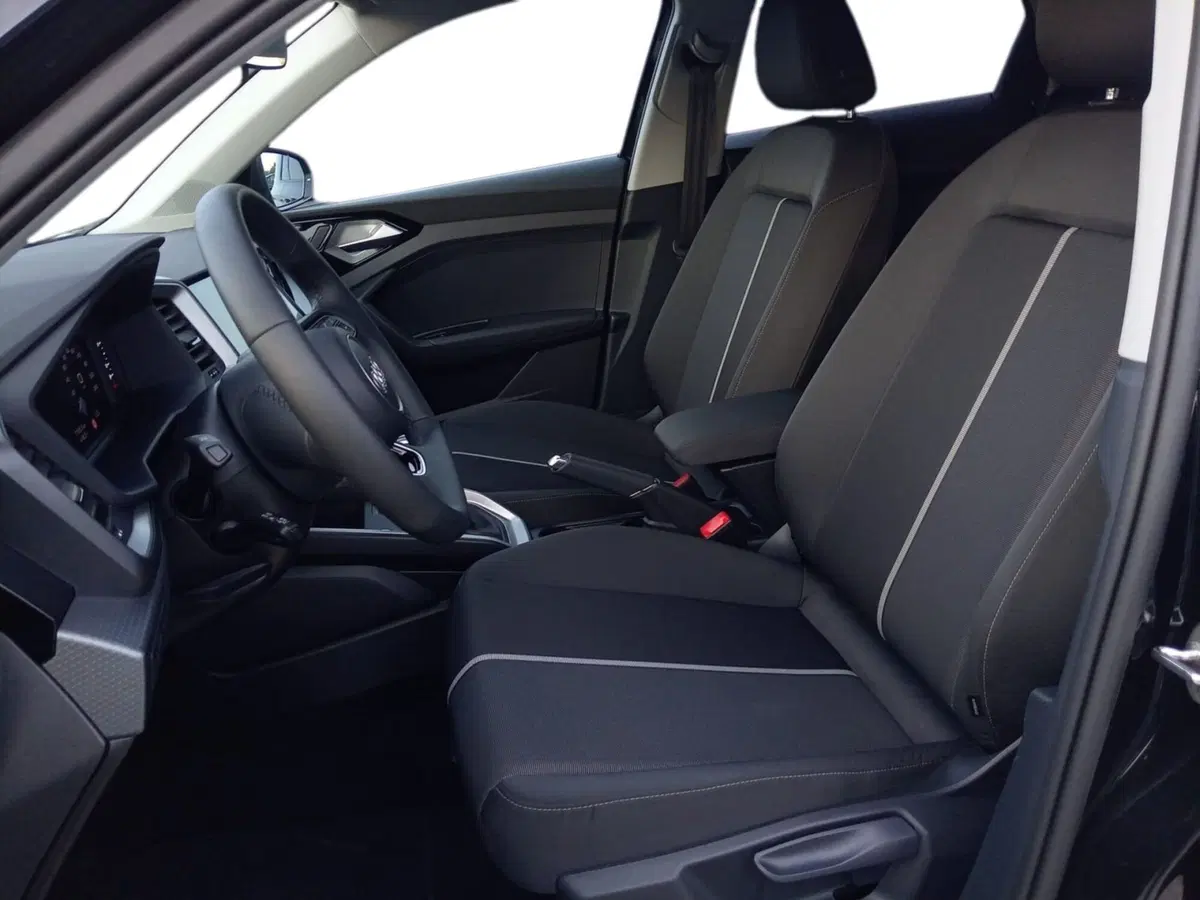 Audi A1 Sportback usata a Bari (12)
