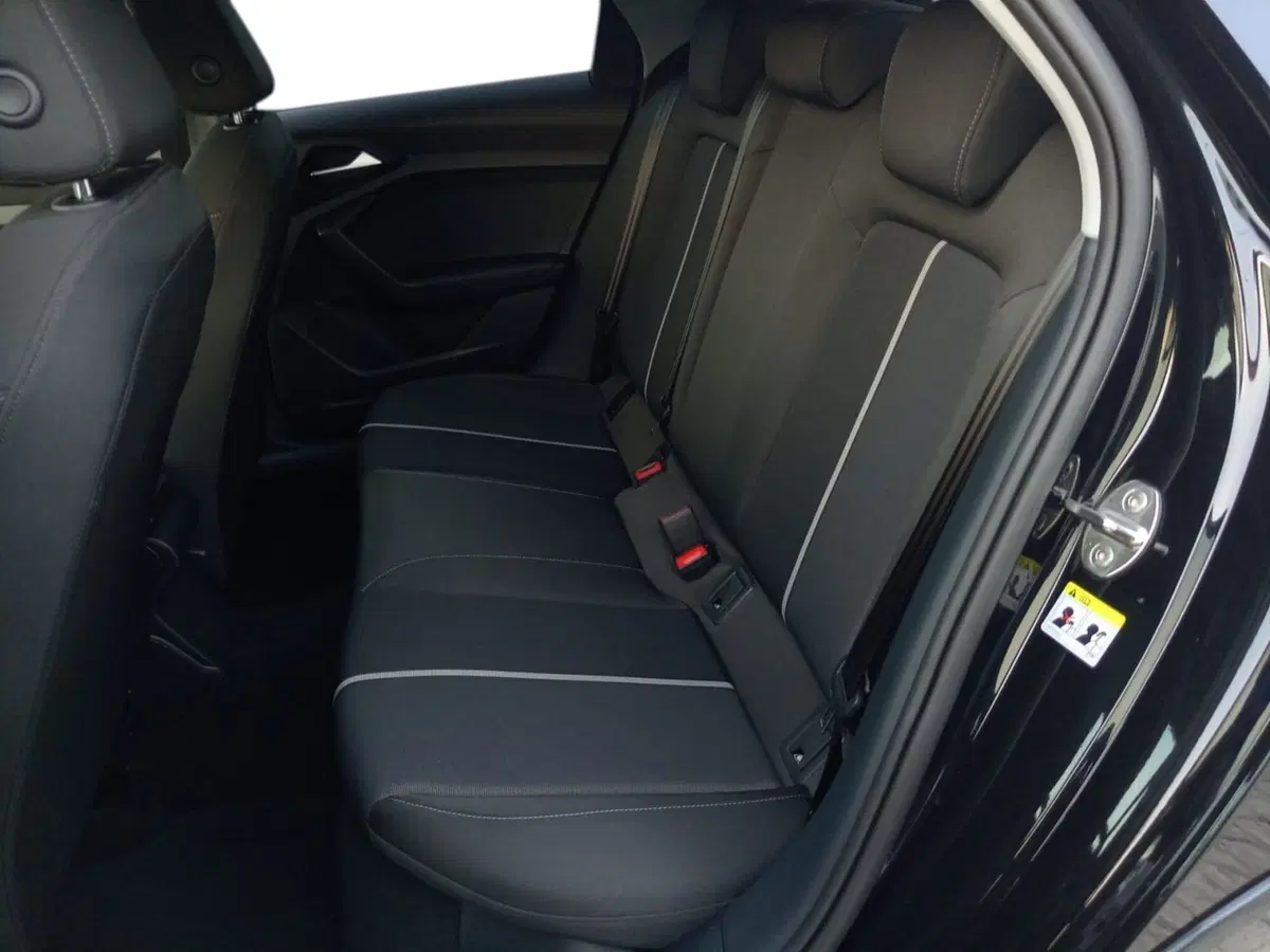 Audi A1 Sportback usata a Bari (15)