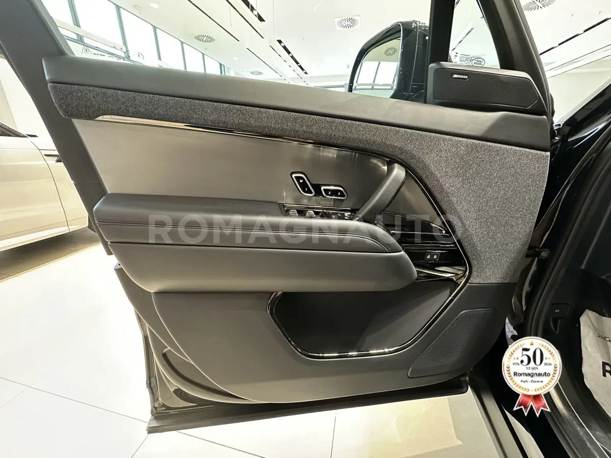 Land Rover Range Rover usata a Forlì-Cesena (15)