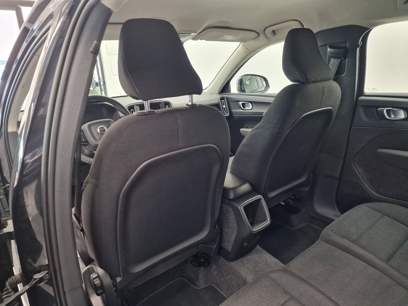 Volvo XC40 usata a Verbano Cusio Ossola (15)