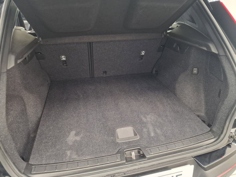 Volvo XC40 usata a Verbano Cusio Ossola (16)