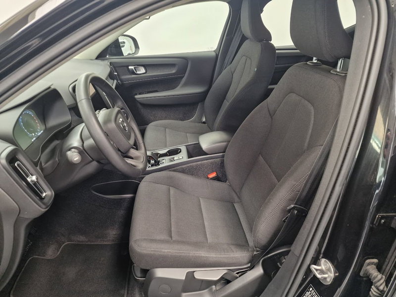 Volvo XC40 usata a Verbano Cusio Ossola (3)