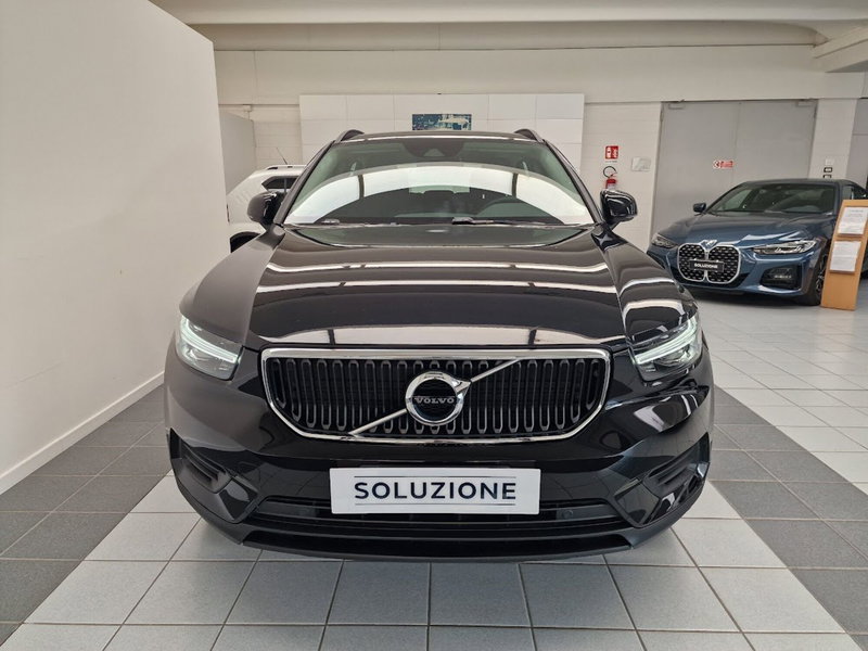 Volvo XC40 usata a Verbano Cusio Ossola (8)