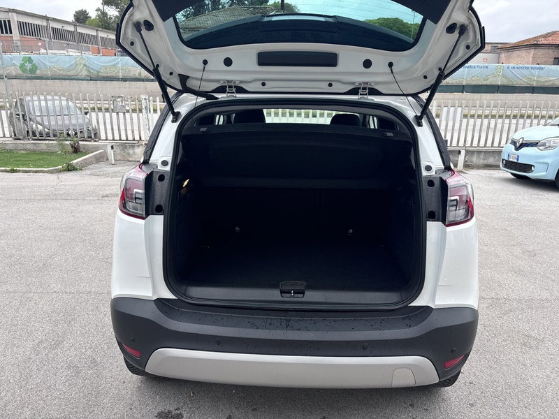 Opel Crossland X usata a Ancona (11)