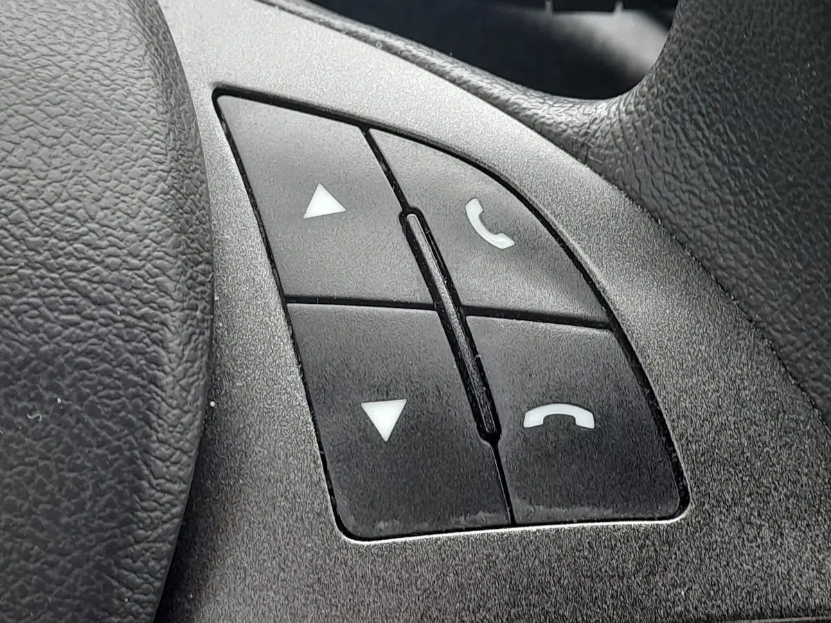 Lancia Ypsilon usata a L'Aquila (7)