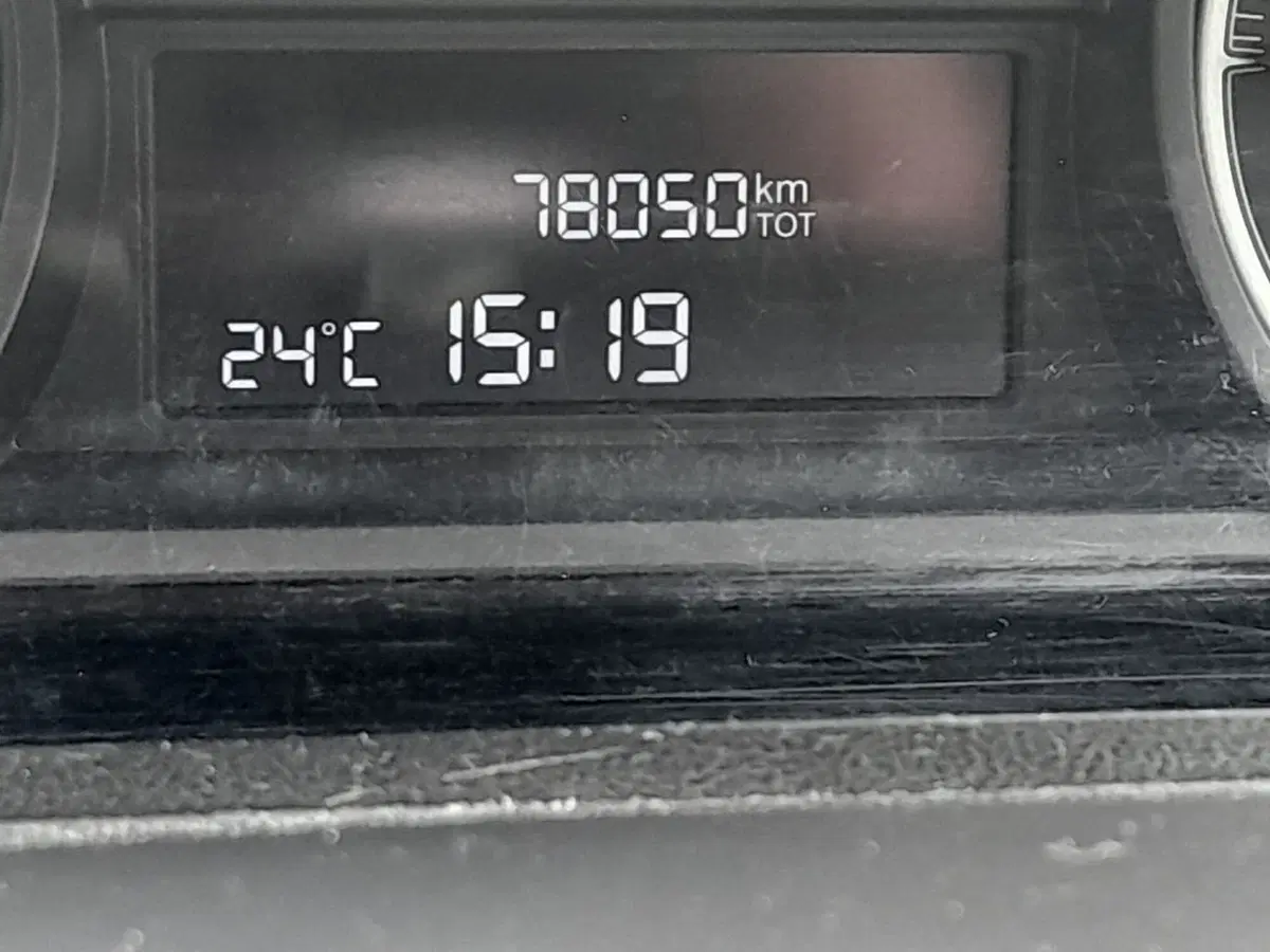 Lancia Ypsilon usata a L'Aquila (9)