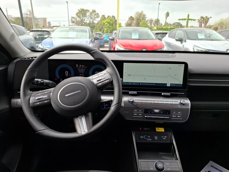 Hyundai Kona nuova a Latina (12)