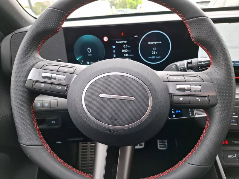 Hyundai Kona nuova a Latina (13)