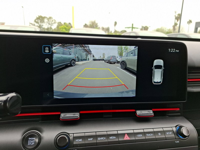 Hyundai Kona nuova a Latina (15)