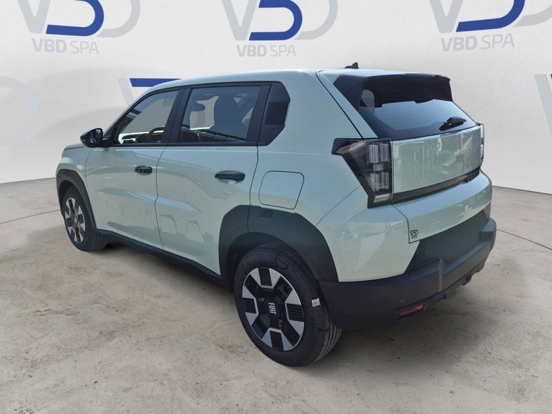 Fiat Grande Panda nuova a Milano (3)