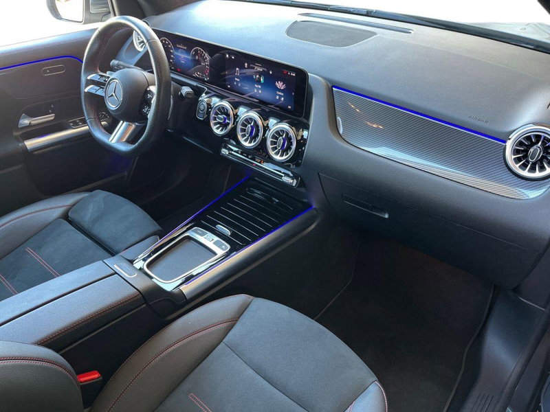 Mercedes-Benz GLA SUV usata a Napoli (13)