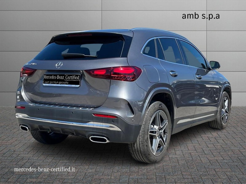 Mercedes-Benz GLA SUV usata a Napoli (2)