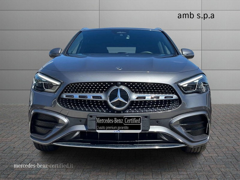 Mercedes-Benz GLA SUV usata a Napoli (3)