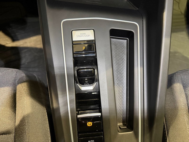 Volkswagen Golf usata a Genova (12)