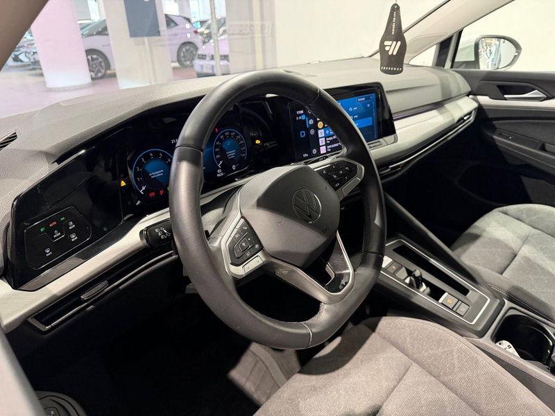 Volkswagen Golf usata a Genova (6)