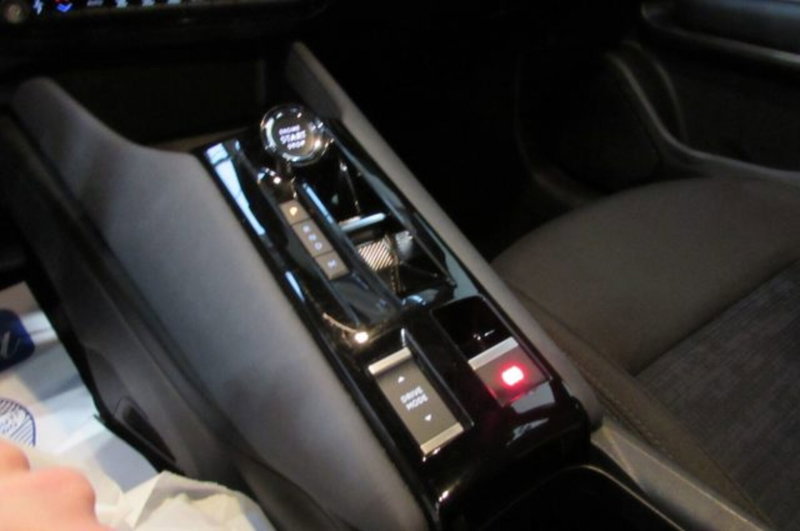 Alfa Romeo Junior usata a Milano (10)