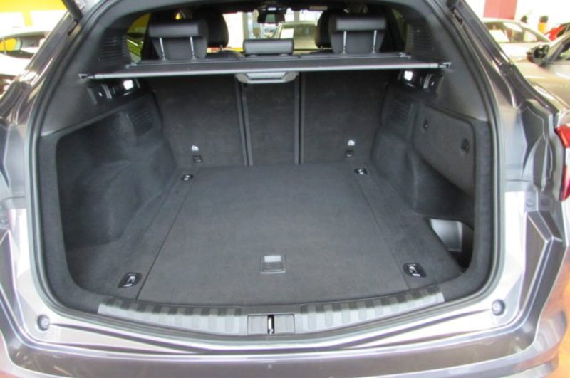 Alfa Romeo Stelvio usata a Milano (13)