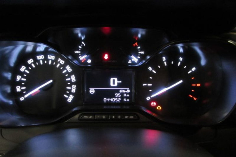 Citroen C3 usata a Milano (13)