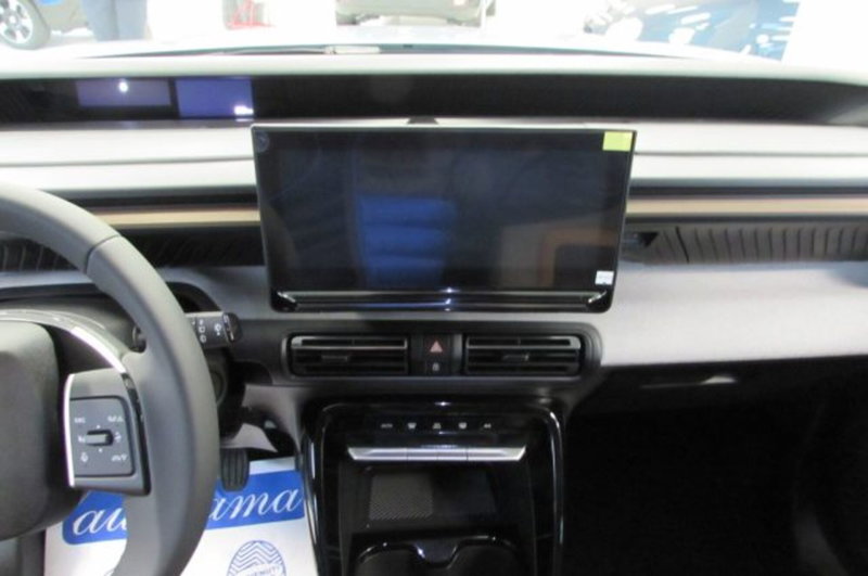 Citroen C3 Aircross nuova a Milano (8)