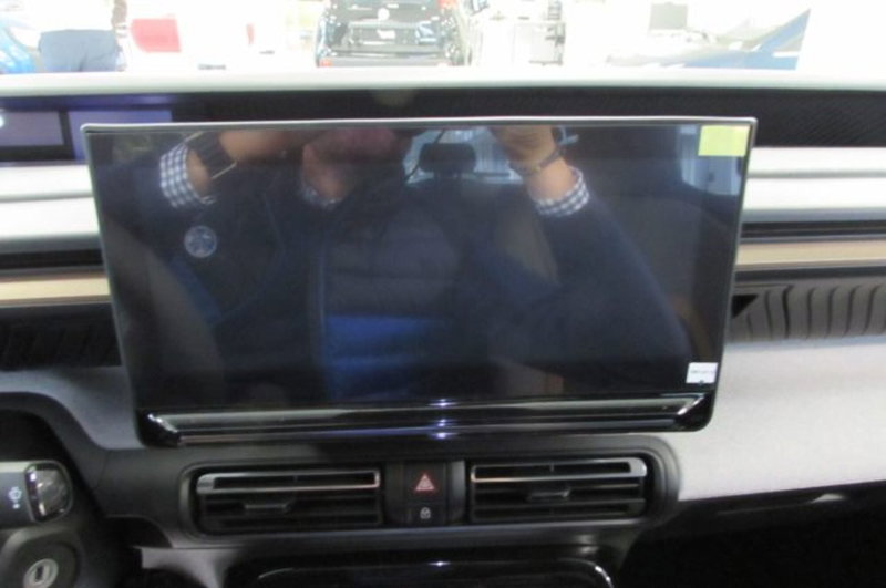 Citroen C3 Aircross nuova a Milano (9)