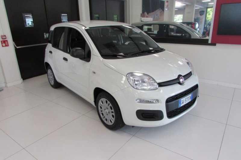 Fiat Panda nuova a Milano (2)