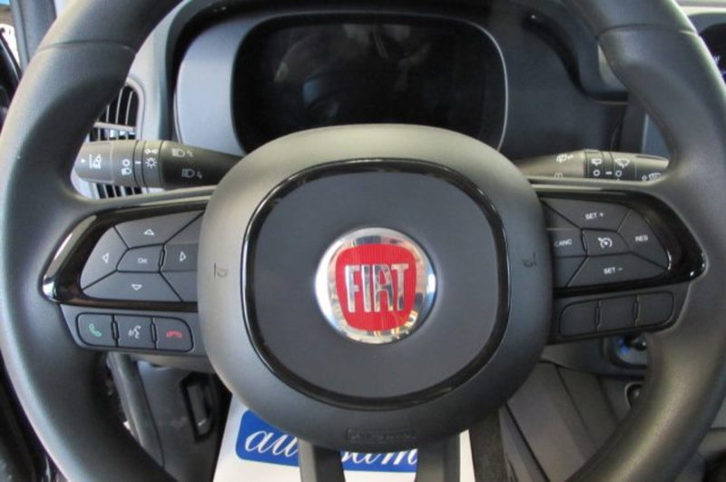 Fiat Panda nuova a Milano (11)