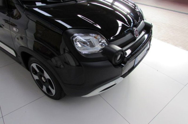 Fiat Panda Cross usata a Milano (17)